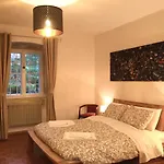 Cozy In A Historic Appartement *