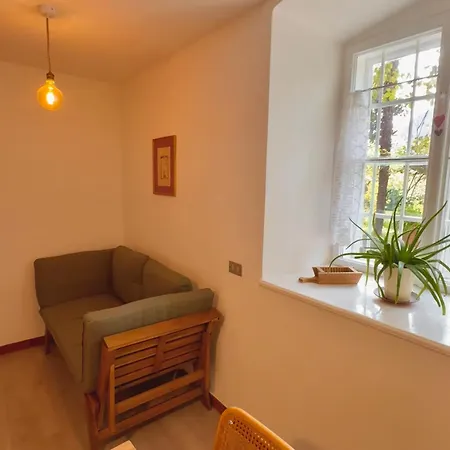 Cozy In A Historic Apartment Merano